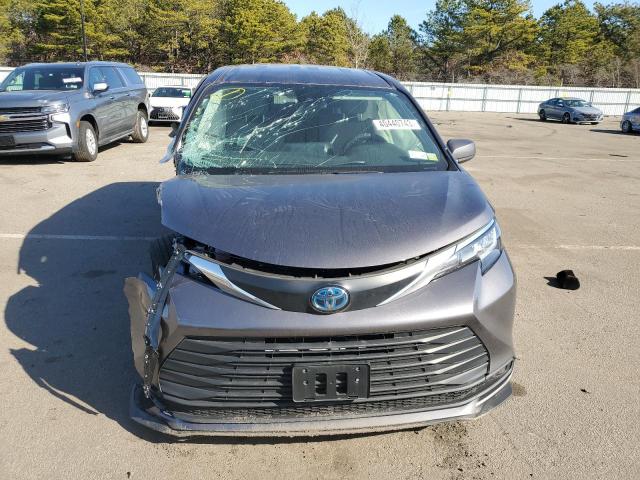 Photo 5 from auction – 2021 TOYOTA SIENNA LE with VIN 5TDKRKEC3MS010652