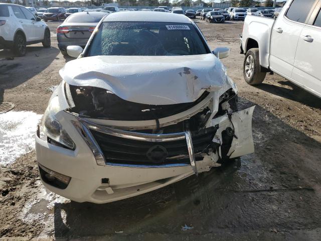 Photo 5 from auction – 2015 NISSAN ALTIMA 2.5 with VIN 1N4AL3AP3FC431552
