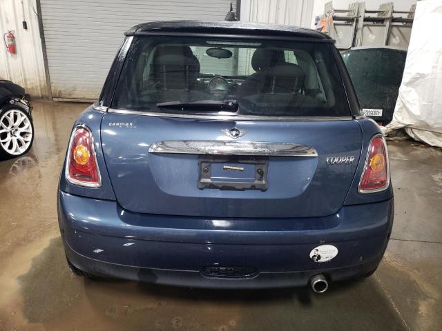 Photo 6 from auction – 2010 MINI COOPER with VIN WMWMF3C56ATZ27638