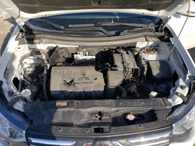 Photo 12 from auction – 2014 MITSUBISHI OUTLANDER with VIN JA4AZ3A37EZ018562