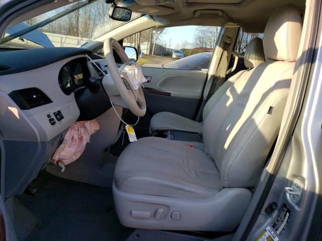 Photo 7 from auction – 2014 TOYOTA SIENNA XLE with VIN 5TDYK3DC5ES446751