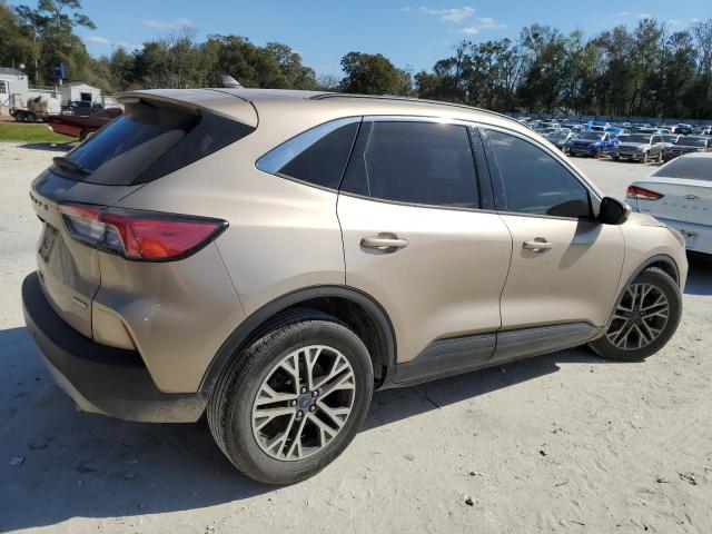 Photo 3 from auction – 2020 FORD ESCAPE SEL with VIN 1FMCU0H67LUB14404