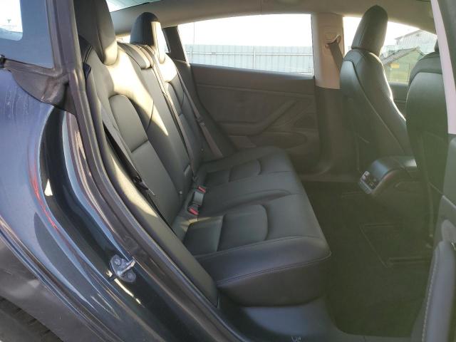 Photo 10 from auction – 2018 TESLA MODEL 3 with VIN 5YJ3E1EA2JF031081