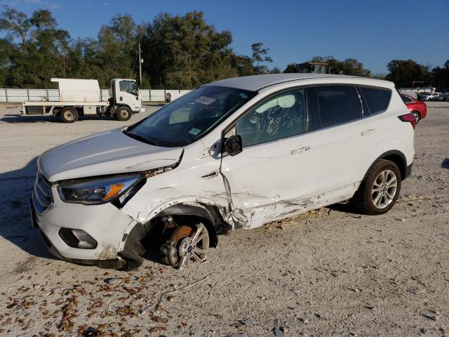 FORD ESCAPE SE 2019 with VIN 1FMCU9G97KUB66212 - Photo from auction