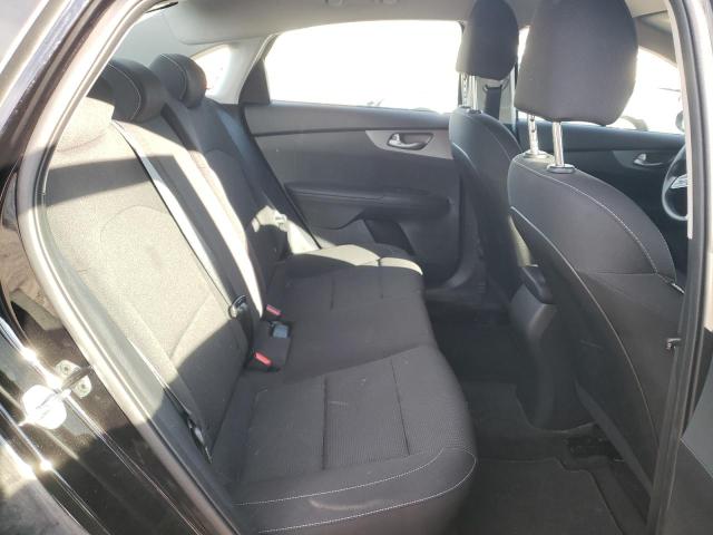 Photo 10 from auction – 2021 KIA FORTE FE with VIN 3KPF24AD4ME346417