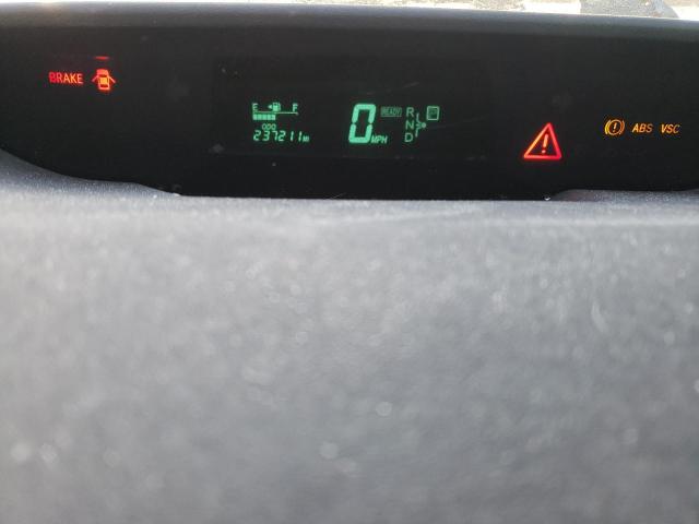 Photo 9 from auction – 2005 TOYOTA PRIUS with VIN JTDKB20U753073986