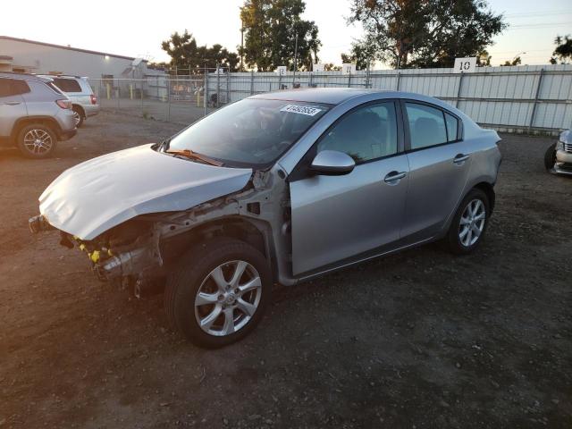 MAZDA 3 I 2011 with VIN JM1BL1VG5B1479895 - Photo from auction