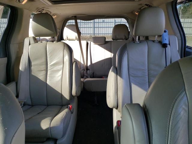 Photo 10 from auction – 2011 TOYOTA SIENNA XLE with VIN 5TDYK3DC7BS008986