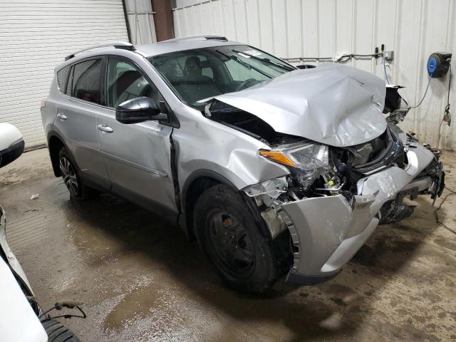 Photo 4 from auction – 2017 TOYOTA RAV4 LE with VIN 2T3BFREV7HW648538
