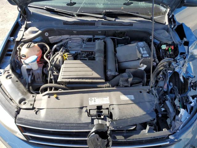 Photo 11 from auction – 2017 VOLKSWAGEN JETTA S with VIN 3VW2B7AJ5HM269247