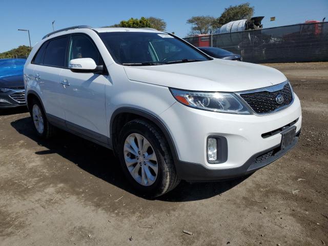 Photo 4 from auction – 2015 KIA SORENTO EX with VIN 5XYKU4A76FG573181