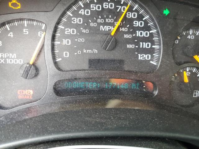 Photo 9 from auction – 2005 CHEVROLET SILVERADO with VIN 1GCEC19X55Z164494