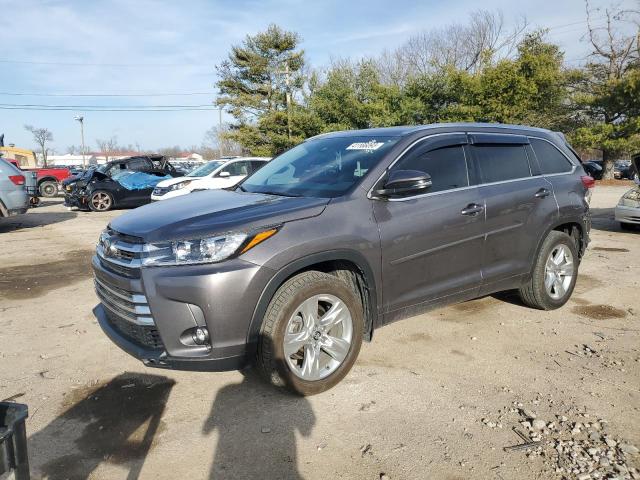 TOYOTA HIGHLANDER 2019 with VIN 5TDDZRFHXKS723248 - Photo from auction