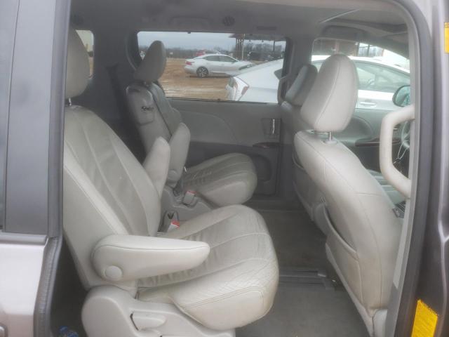 Photo 11 from auction – 2014 TOYOTA SIENNA XLE with VIN 5TDYK3DCXES505292