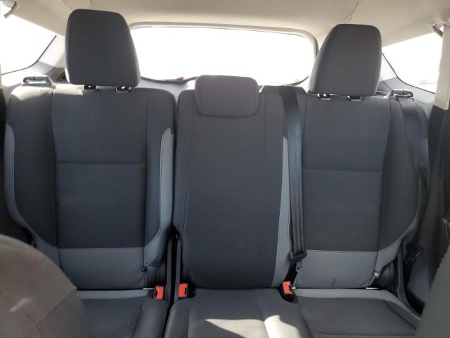 Photo 10 from auction – 2016 FORD ESCAPE S with VIN 1FMCU0F70GUC12076