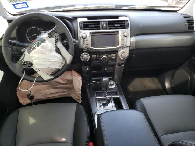 Photo 8 from auction – 2018 TOYOTA 4RUNNER SR with VIN JTEBU5JR1J5564473