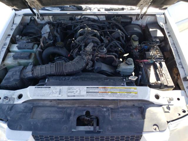 Photo 11 from auction – 2001 FORD EXPLORER S with VIN 1FMZU77E21UC80273