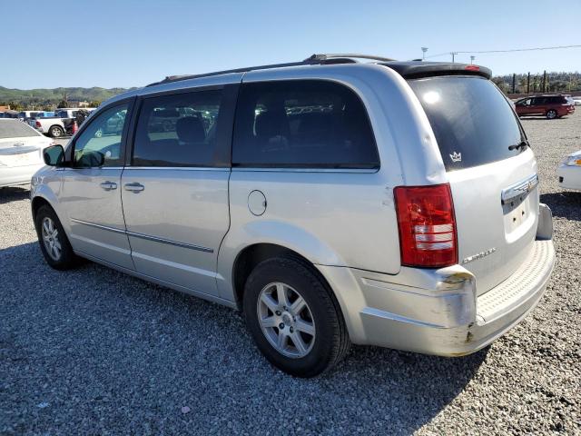 Photo 2 from auction – 2010 CHRYSLER TOWN & COU with VIN 2A4RR5D15AR253166