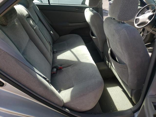 Photo 10 from auction – 2004 TOYOTA CAMRY LE with VIN 4T1BE32K74U898293
