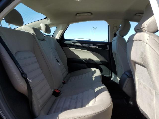 Photo 10 from auction – 2017 FORD FUSION S with VIN 3FA6P0G71HR299668