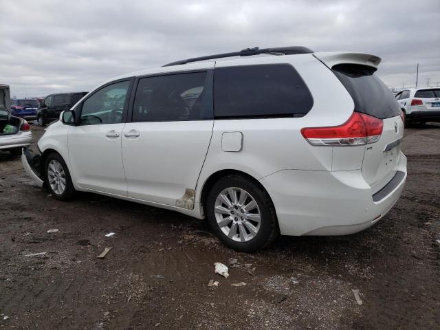 Photo 2 from auction – 2011 TOYOTA SIENNA XLE with VIN 5TDYK3DC5BS043493
