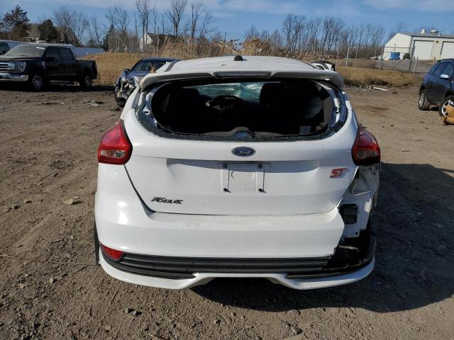 Photo 6 from auction – 2018 FORD FOCUS ST with VIN 1FADP3L92JL291079