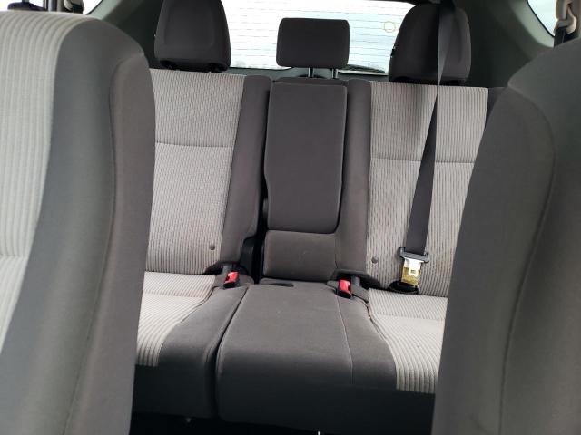 Photo 10 from auction – 2015 TOYOTA RAV4 LE with VIN JTMZFREV6FJ053142
