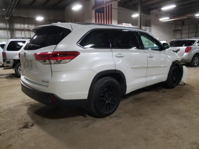 Photo 3 from auction – 2017 TOYOTA HIGHLANDER with VIN 5TDJZRFH1HS445464