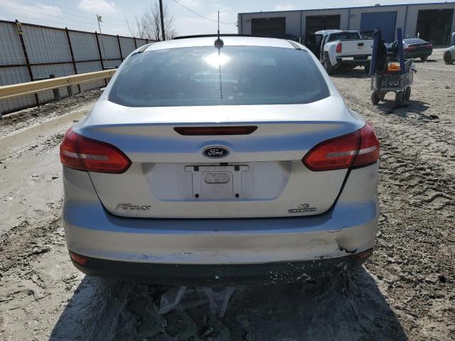 Photo 6 from auction – 2015 FORD FOCUS SE with VIN 1FADP3F22FL282775