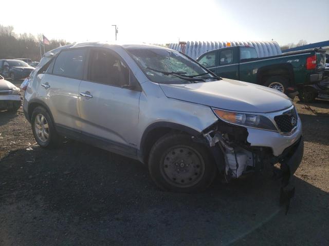 Photo 4 from auction – 2013 KIA SORENTO LX with VIN 5XYKTCA65DG390176