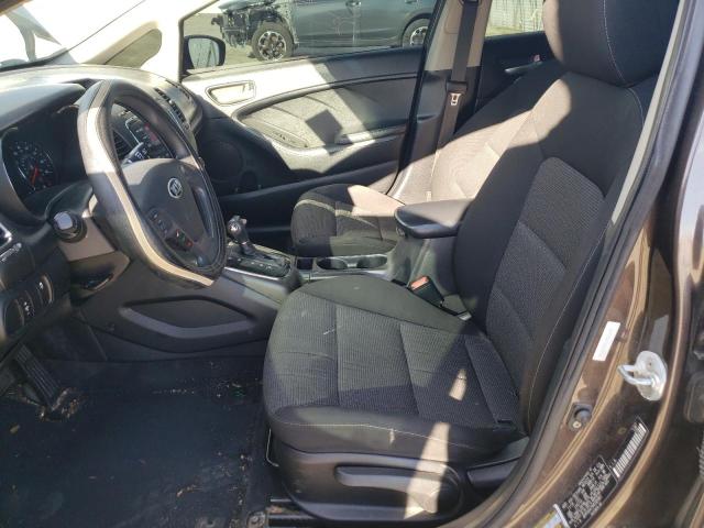 Photo 7 from auction – 2017 KIA FORTE LX with VIN 3KPFK4A73HE085961