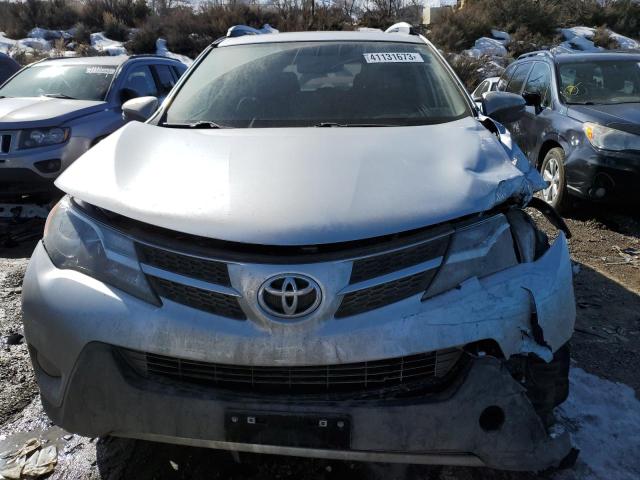 Photo 5 from auction – 2015 TOYOTA RAV4 LIMIT with VIN 2T3DFREV0FW389915