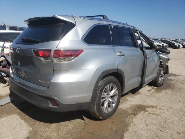 Photo 3 from auction – 2015 TOYOTA HIGHLANDER with VIN 5TDJKRFH3FS187790