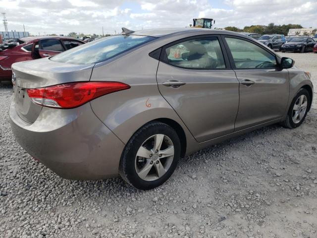 Photo 3 from auction – 2012 HYUNDAI ELANTRA GL with VIN 5NPDH4AE2CH118201