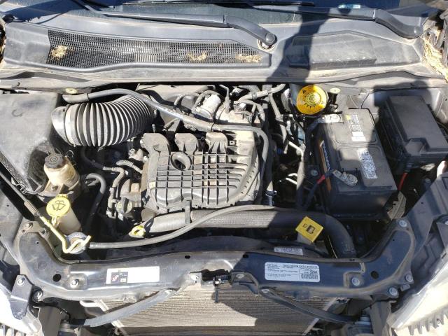 Photo 12 from auction – 2016 CHRYSLER TOWN & COU with VIN 2C4RC1BG3GR259872