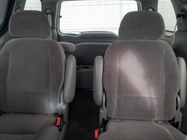 Photo 10 from auction – 2002 FORD WINDSTAR S with VIN 2FMZA57402BB25247