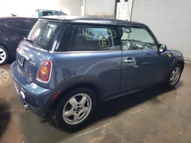 Photo 3 from auction – 2010 MINI COOPER with VIN WMWMF3C56ATZ27638