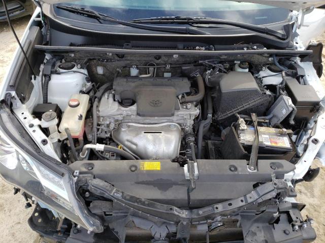 Photo 12 from auction – 2015 TOYOTA RAV4 XLE with VIN JTMRFREV2FJ022275
