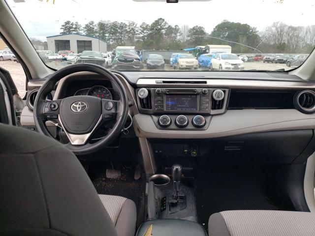 Photo 8 from auction – 2015 TOYOTA RAV4 LE with VIN JTMZFREV6FJ053142