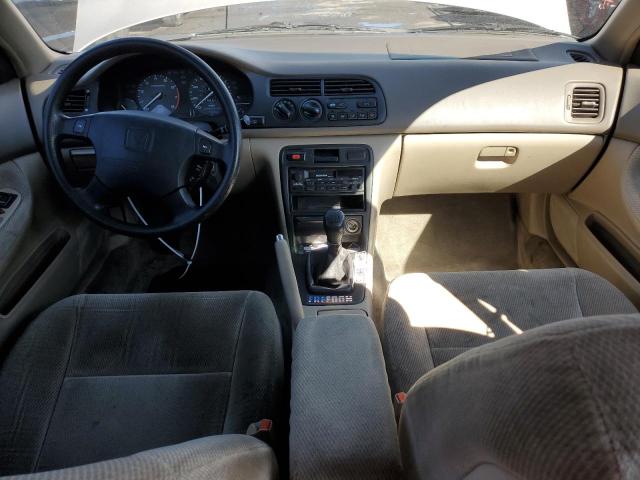 Photo 8 from auction – 1997 HONDA ACCORD LX with VIN 1HGCD5538VA103185