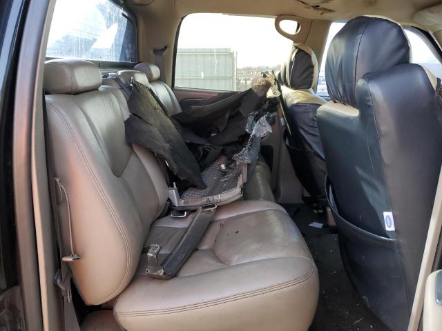Photo 10 from auction – 2004 CHEVROLET AVALANCHE with VIN 3GNEC12T64G100784