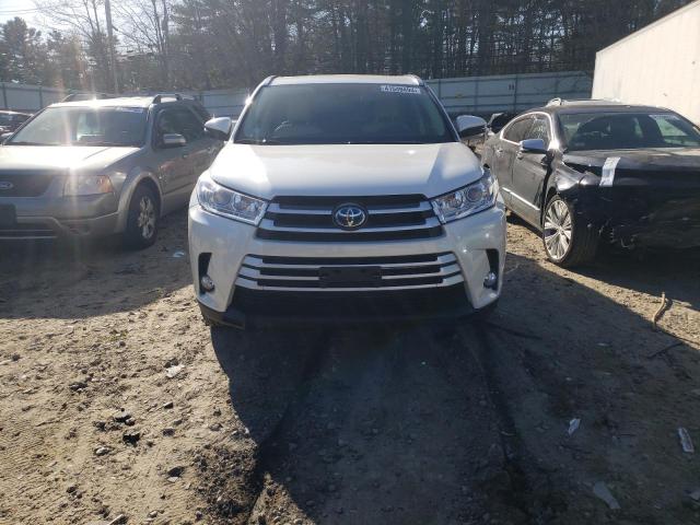 Photo 5 from auction – 2019 TOYOTA HIGHLANDER with VIN 5TDJGRFH5KS064987