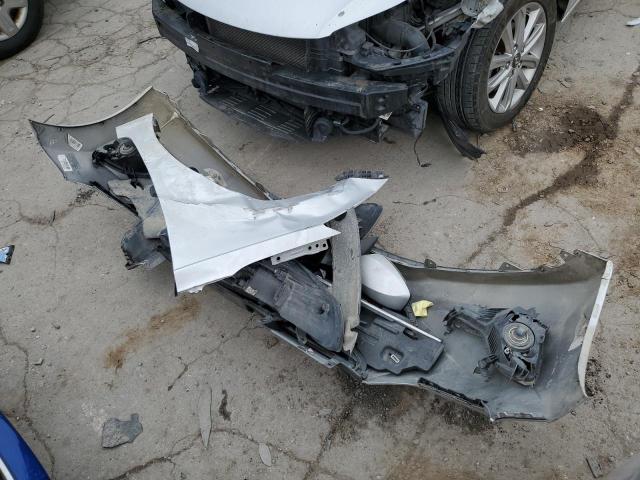 Photo 12 from auction – 2015 HYUNDAI ELANTRA SE with VIN 5NPDH4AE7FH596134