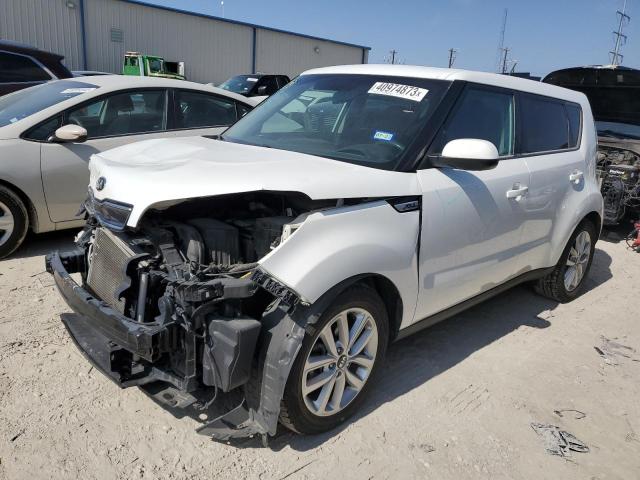 KIA SOUL + 2018 مع رقم تعريف المركبة KNDJP3A53J7506541 - صورة من المزاد