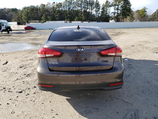 Photo 6 from auction – 2017 KIA FORTE LX with VIN 3KPFK4A73HE085961