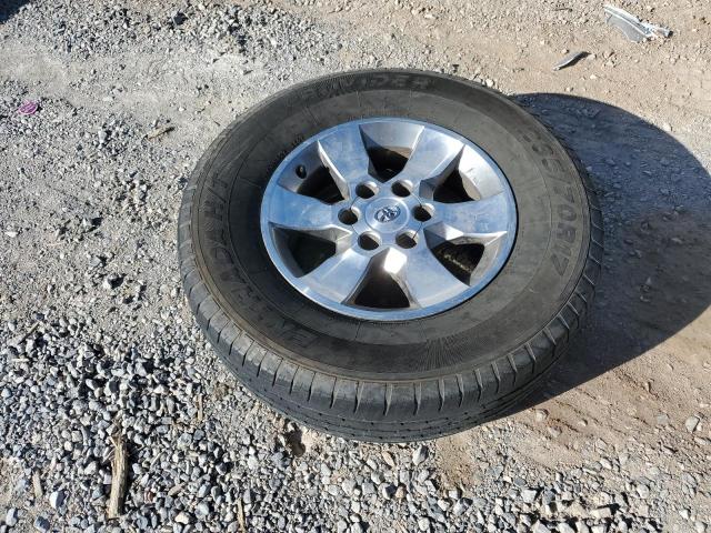 Photo 13 from auction – 2012 TOYOTA 4RUNNER SR with VIN JTEZU5JR1C5040340