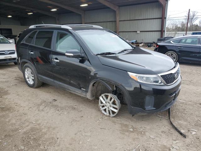 Photo 4 from auction – 2015 KIA SORENTO LX with VIN 5XYKTDA75FG605508