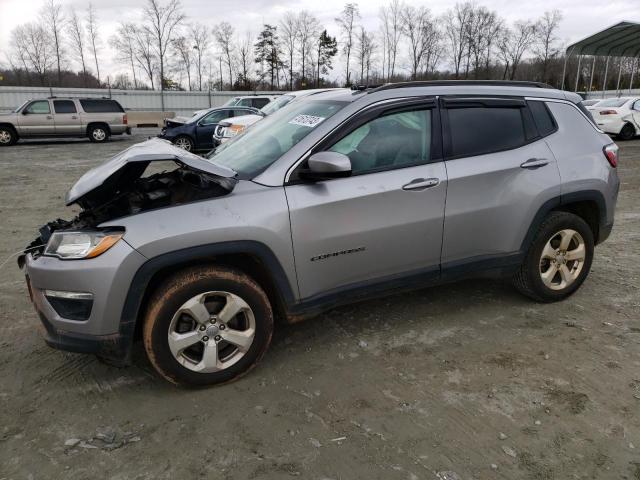 JEEP COMPASS LA 2017 with VIN 3C4NJDBB9HT640702 - Photo from auction