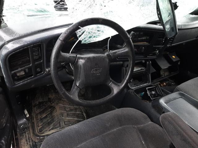 Photo 8 from auction – 1999 CHEVROLET SILVERADO with VIN 1GCEK19V2XE255573