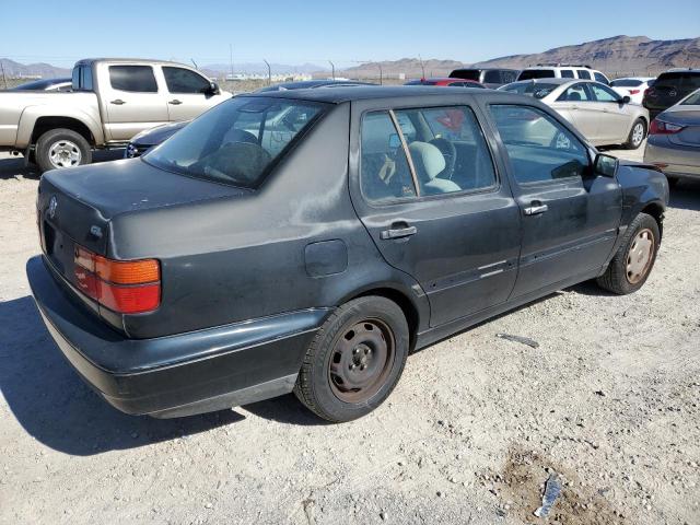 Photo 3 from auction – 1997 VOLKSWAGEN JETTA with VIN 3VWRA81H0VM066430